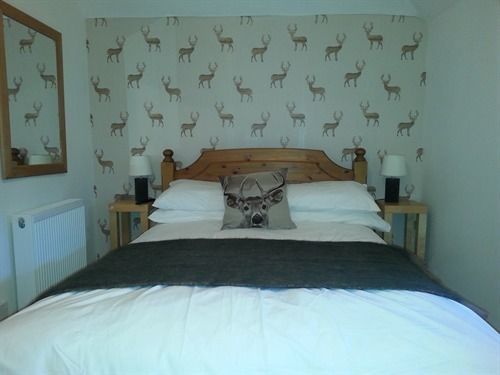 Lodge At Lochside Bridgend of Lintrathen Екстериор снимка