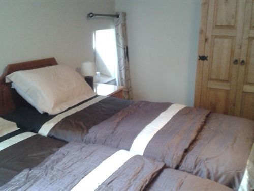 Lodge At Lochside Bridgend of Lintrathen Екстериор снимка
